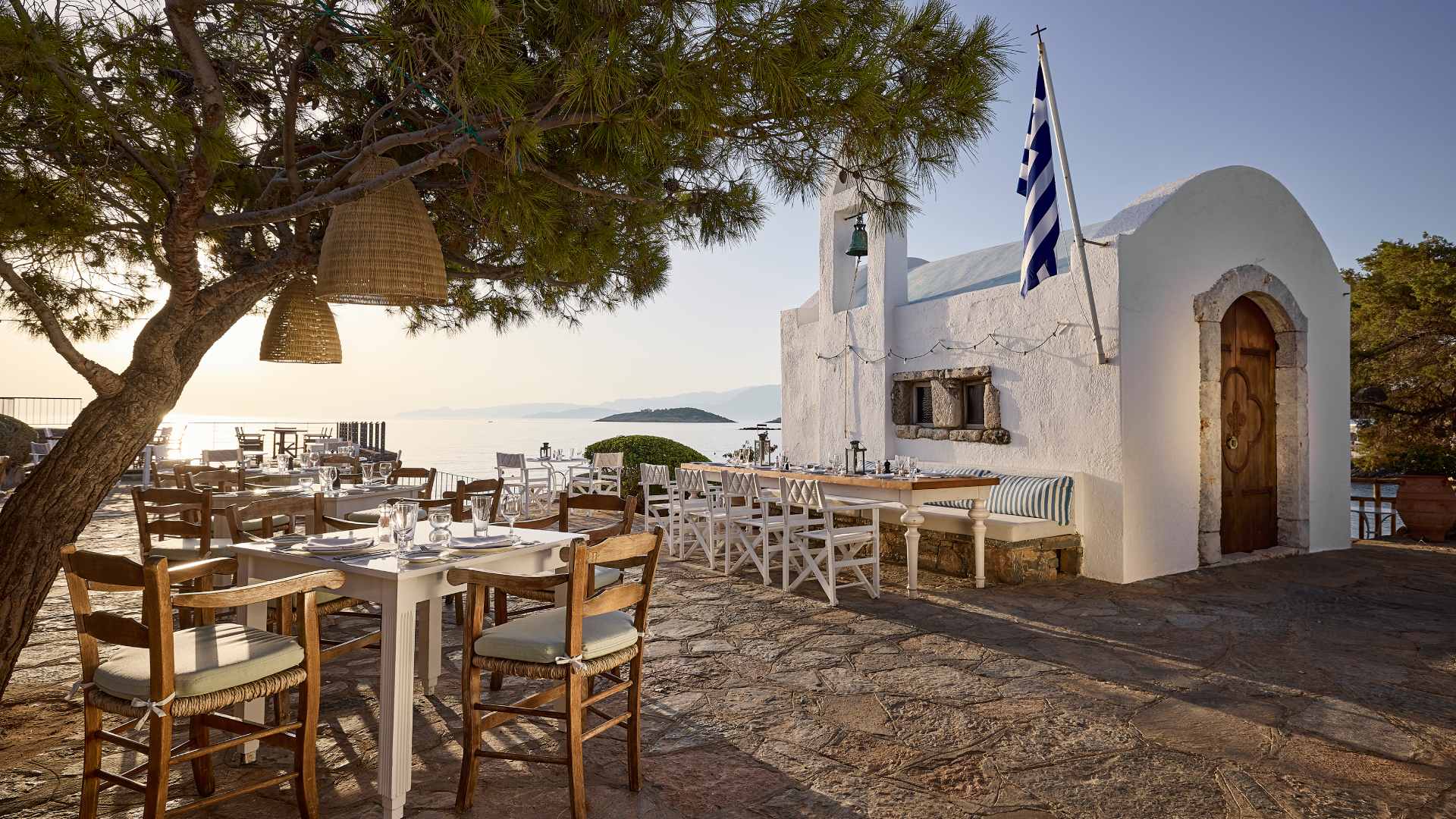 4.-the-greek-kafenion-restaurant-new-image-1.jpg